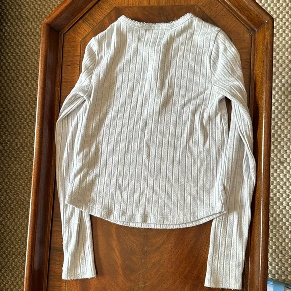 Abercrombie Kids Pointelle Shirt Girls 11/12 - Picture 4 of 4